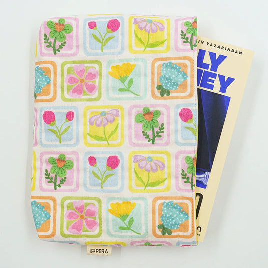 Flower Patchy Book Sleeve - Small